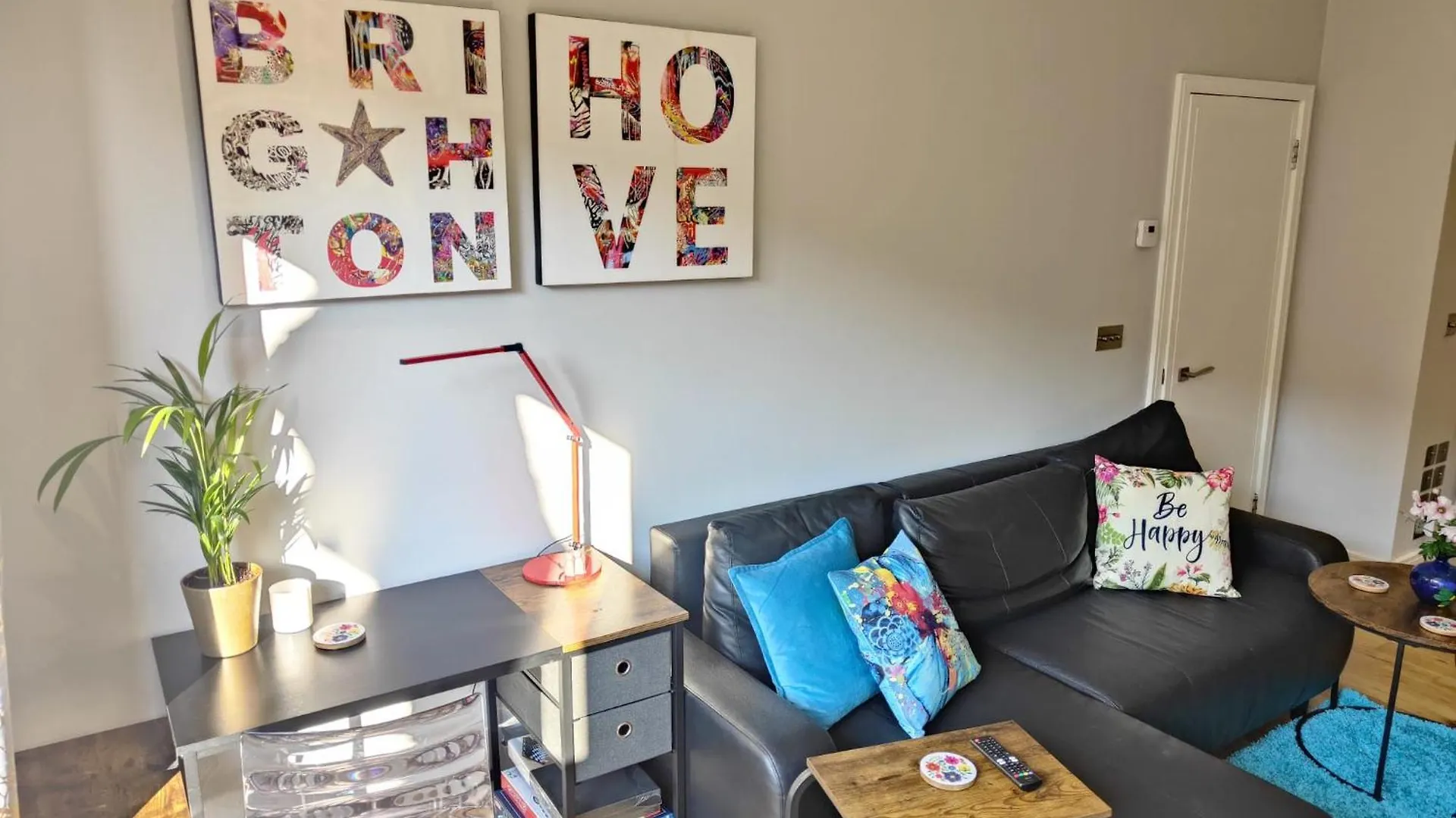 Hébergement de vacances Stylish Central 2 Bed Private Patio And Parking Hove Royaume-Uni